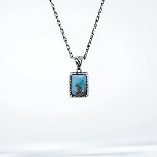 Perfect as a v gifts for him, a gift for father, or a meaningful Father’s Day necklace that stands out with its unique character. Whether you’re marking a 1st anniversary, 5th year celebration, or a personal milestone, this vintage-style crystal necklace blends timeless elegance with sentiment — creating a custom heirloom to cherish forever.