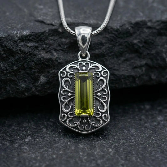 Victorian Peridot Necklace