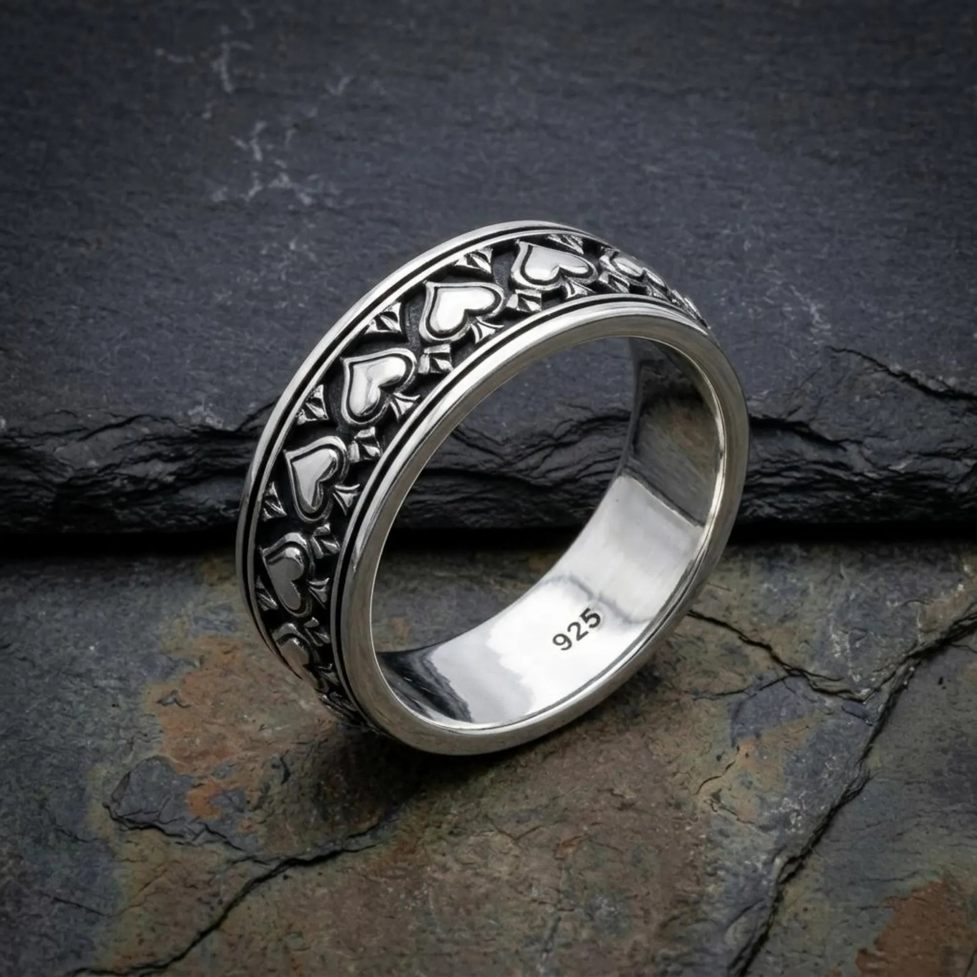 Handmade 925 Sterling Silver Ace of Spades Gothic Band Ring featuring detailed playing card symbolism, oxidized finishing, and bold craftsmanship inspired by poker culture and alternative Gothic jewelry.