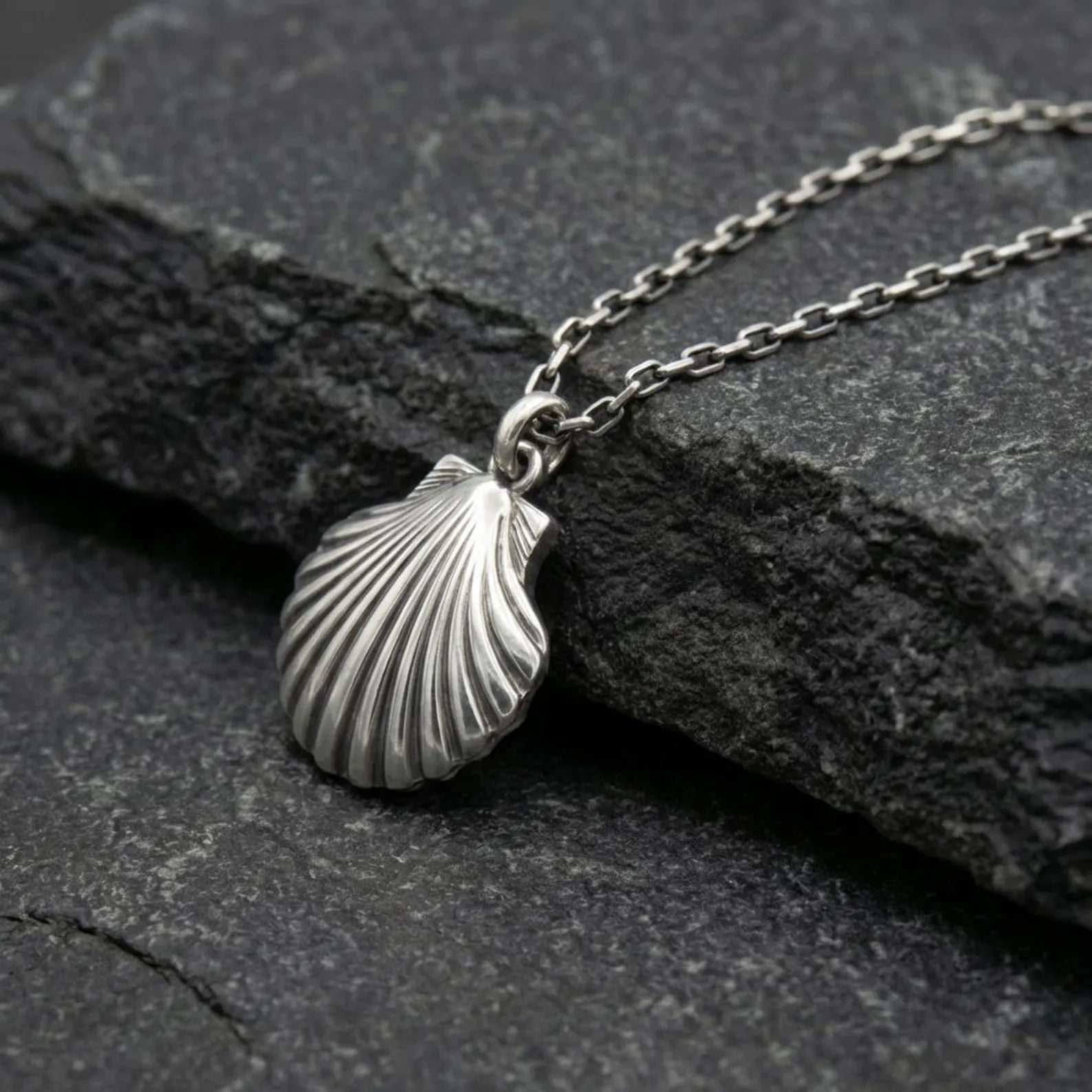premium quality sterling silver seashell necklace nautical beach style handcrafted statement pendant
