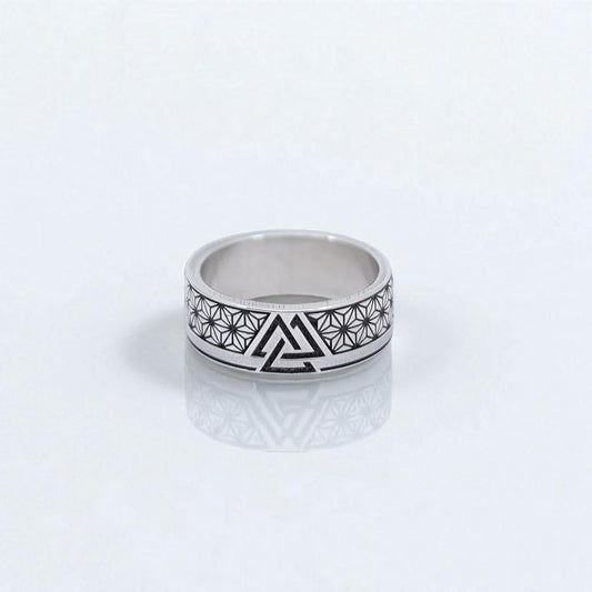 Handcrafted Norse Valknut ring for men, made from solid 925 sterling silver and engraved with the iconic Valknut symbol representing strength, honor, and Odin’s protection. This Viking-style band blends geometric minimalism with deep mythological meaning, making it a perfect gift for fans of Norse heritage and Nordic warrior culture.