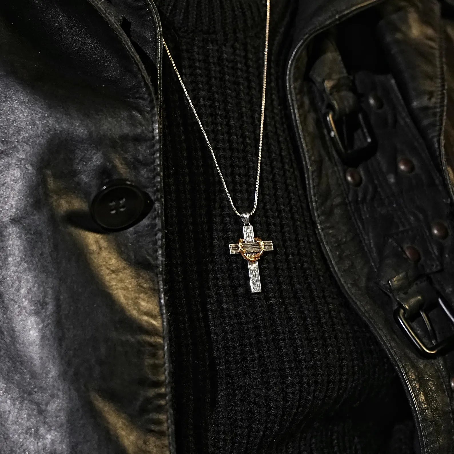 Carefully crafted from high-quality sterling silver, this pendant features intricate thorn details, symbolizing resilience, sacrifice, and spiritual strength.