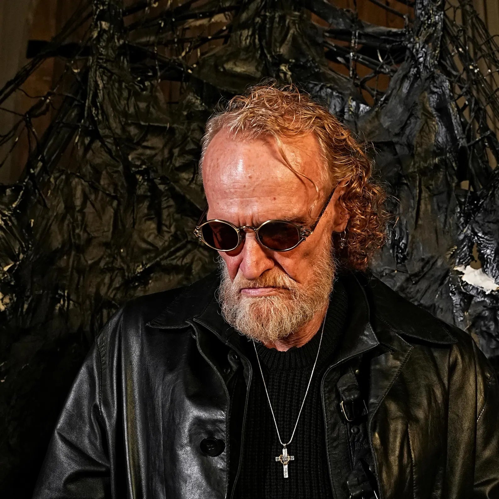 Designed for everyday wear, this pendant is lightweight and comfortable, making it perfect for layering with your favorite necklaces or wearing on its own as a bold statement piece.