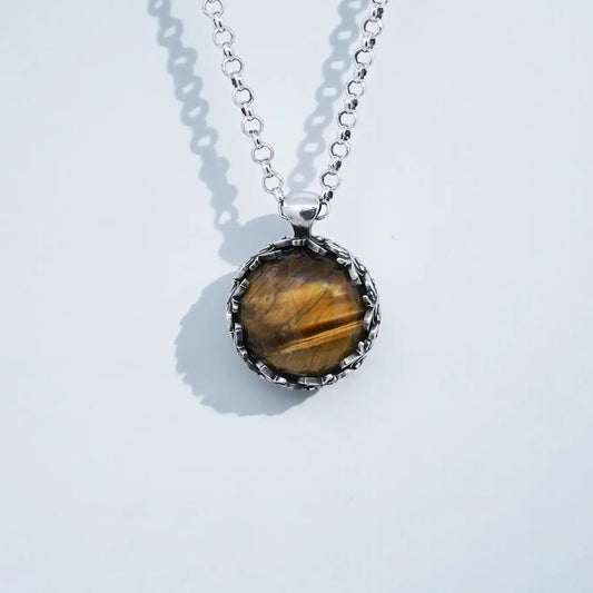 Handcrafted 925 sterling silver Tiger’s Eye pendant necklace featuring a natural golden-brown tiger’s eye gemstone set in an elegant baroque-style silver frame. Oxidized and hand-polished finish makes this unisex statement piece perfect for gifting on Christmas, anniversaries, or birthdays with optional personalized engraving.