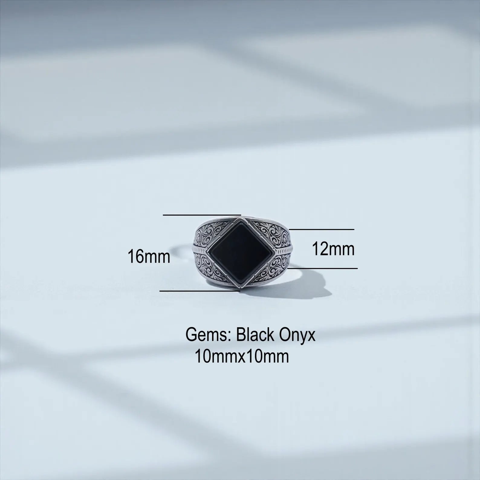 Elegant display of a handcrafted vintage onyx signet ring for men, crafted in nickel-free 925 sterling silver with personalization options, optimized for keywords like “engraved name ring men” and “anniversary gift for him.”