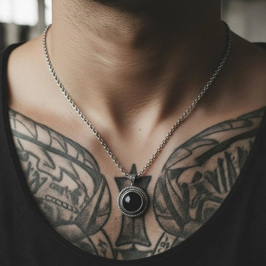 Luxury men’s black onyx gemstone pendant made from high-quality 925 sterling silver with oxidized and hand-polished finish, showcasing a thick vintage rope edge design ideal for elegant, bold, and unique men’s fashion accessories.