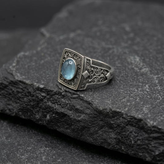 Vintage Style Aquamarine Ring