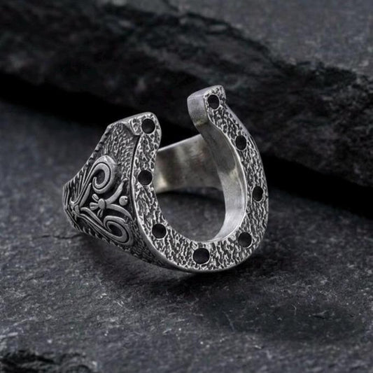 Horseshoe Lucky Ring