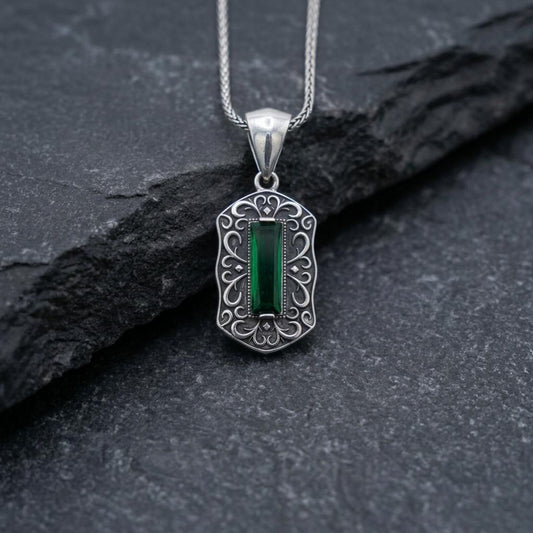 Victorian Emerald  Necklace