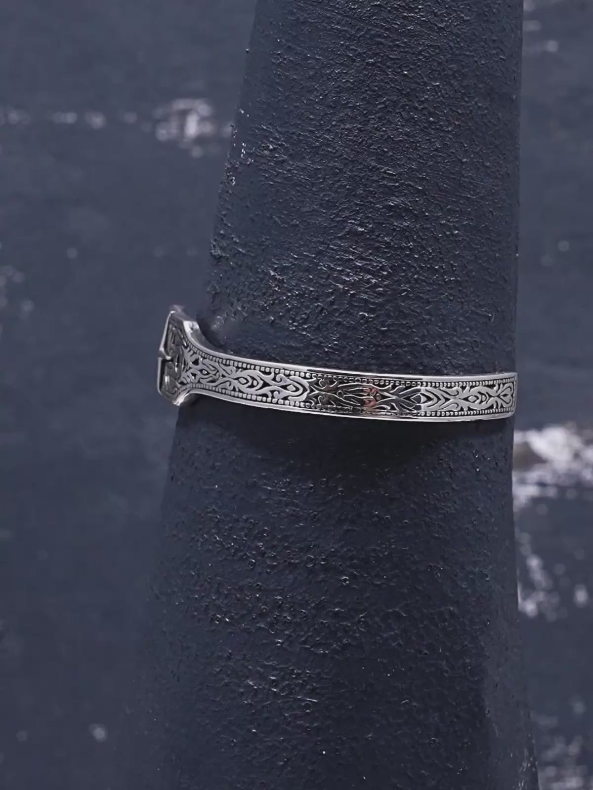 Men's Sailor Compass Bracelet